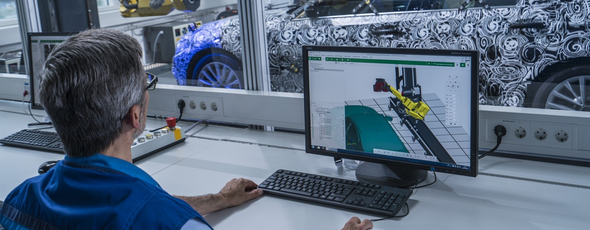 Виртуальный BMW 5 СЕРИИ: уникальная технология оптического измерения для создания 3D-модели автомобиля нового поколения.